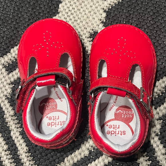 NWOT Stride Rite Soft Motion Baby Amalie Red Leather Mary Jane Shoes Walker - Picture 5 of 6